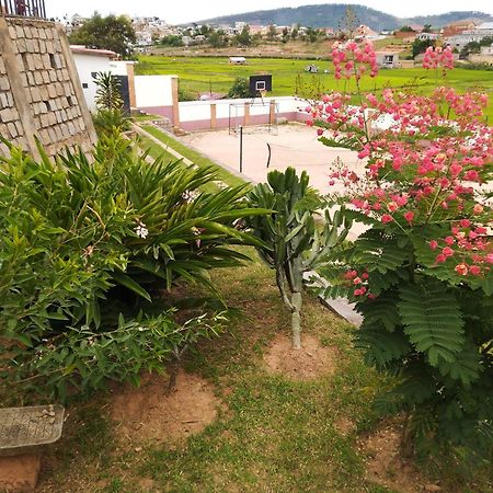 Bed and Breakfast Bg Tours Ambohijanaka Экстерьер фото