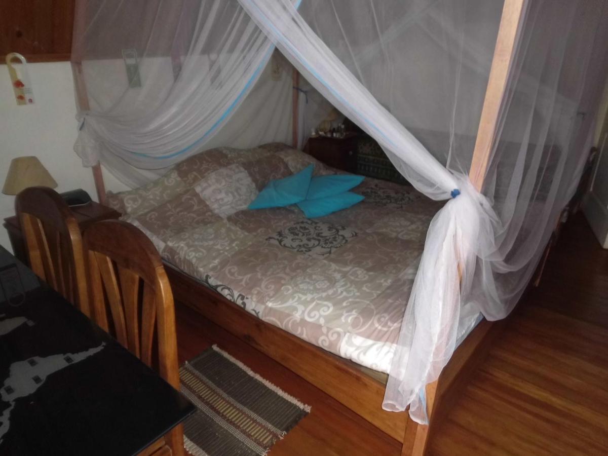 Bed and Breakfast Bg Tours Ambohijanaka Экстерьер фото