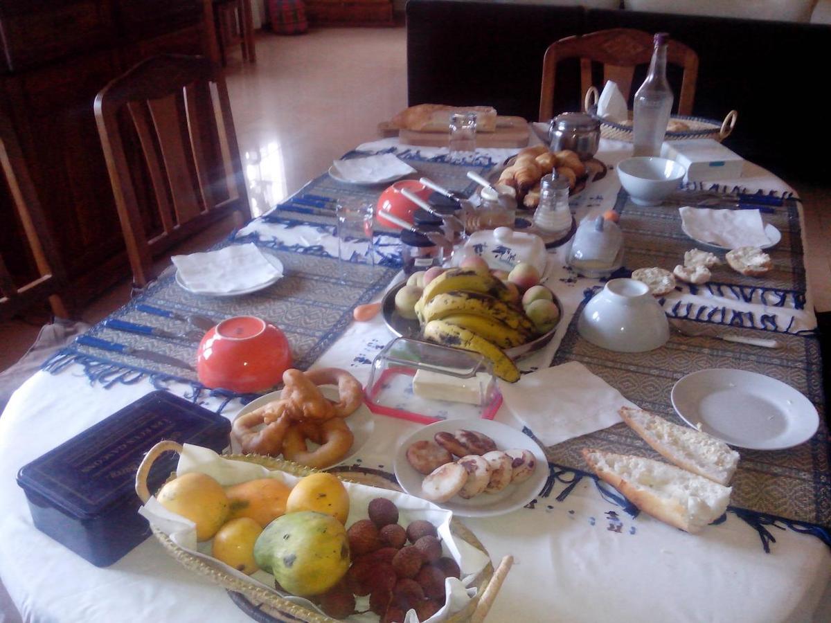 Bed and Breakfast Bg Tours Ambohijanaka Экстерьер фото